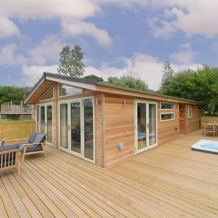 4 Valley View * Looe